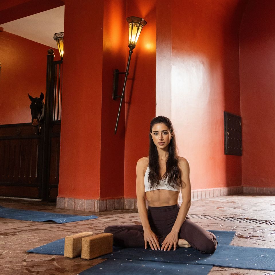 Sacred Sunset Sculpt au Selman Marrakech : pilates, ftour et spectacle équestre pour célébrer le 8 mars