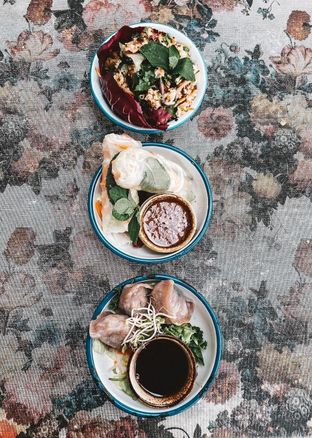 li.ke : serious||thai||vegan – photo 1